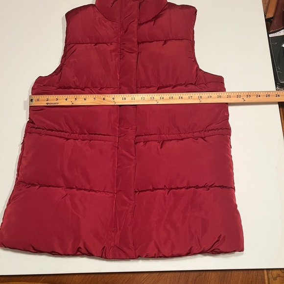 NWT Amazon Essentials Men's Red Thick Puffer‎ Vest Size L🔥🔥 MSRP $50 (B3) - Picture 2 of 8